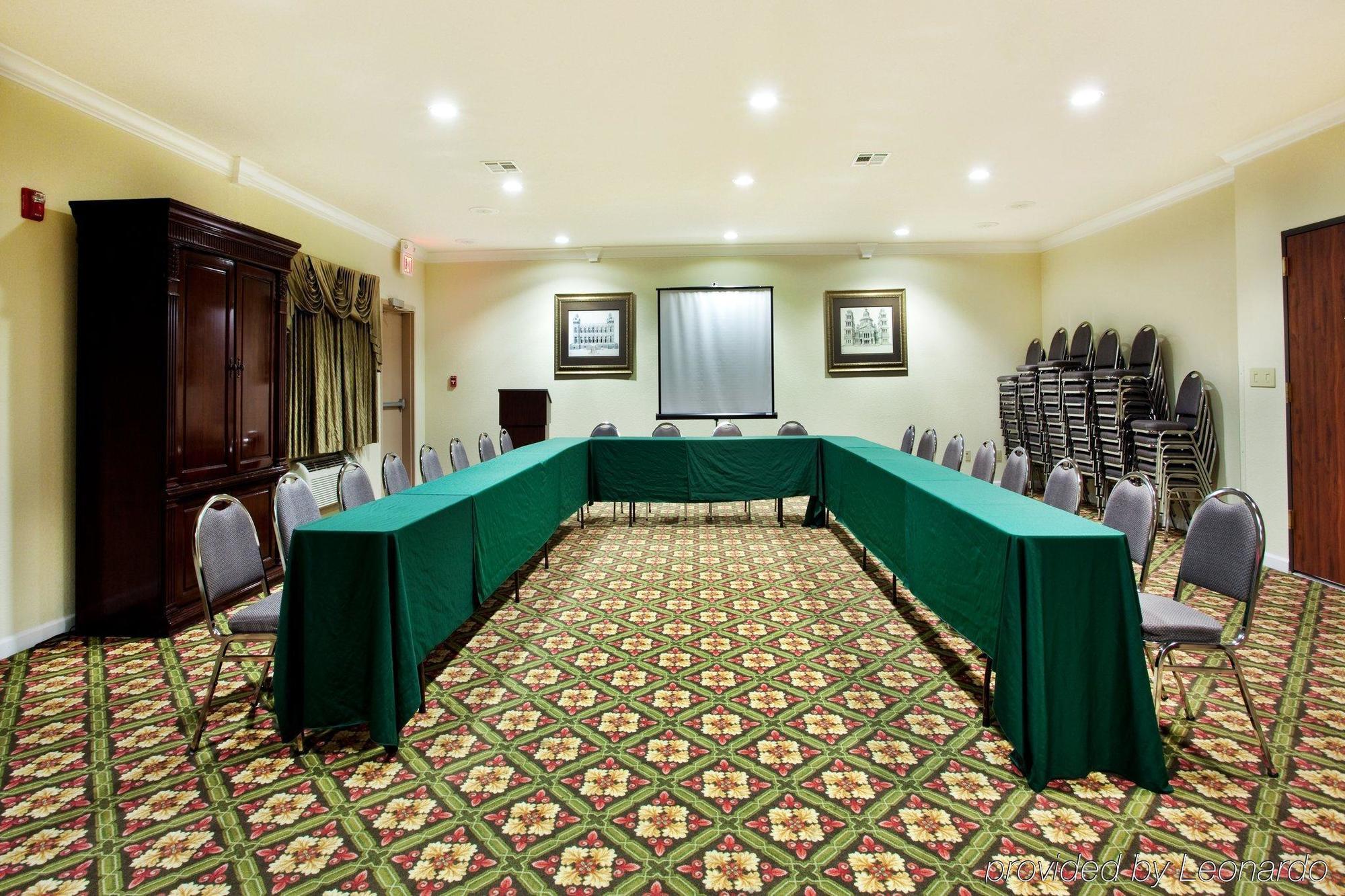 Holiday Inn Express Hotel And Suites Lake Charles By Ihg Kemudahan gambar