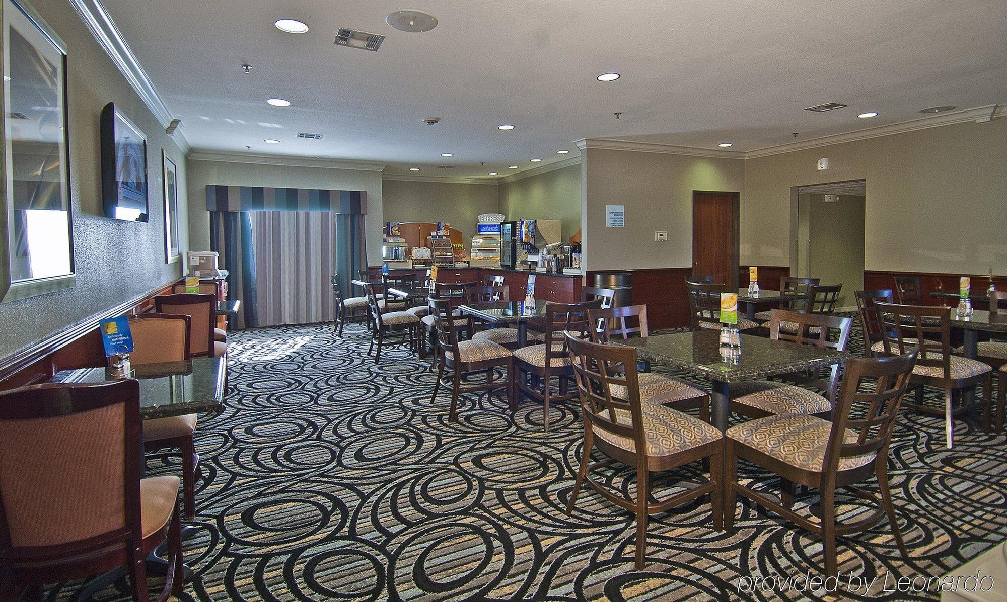 Holiday Inn Express Hotel And Suites Lake Charles By Ihg Restoran gambar